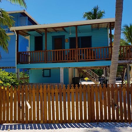 Carolyn'S House Villa Кайе Колкер Екстериор снимка