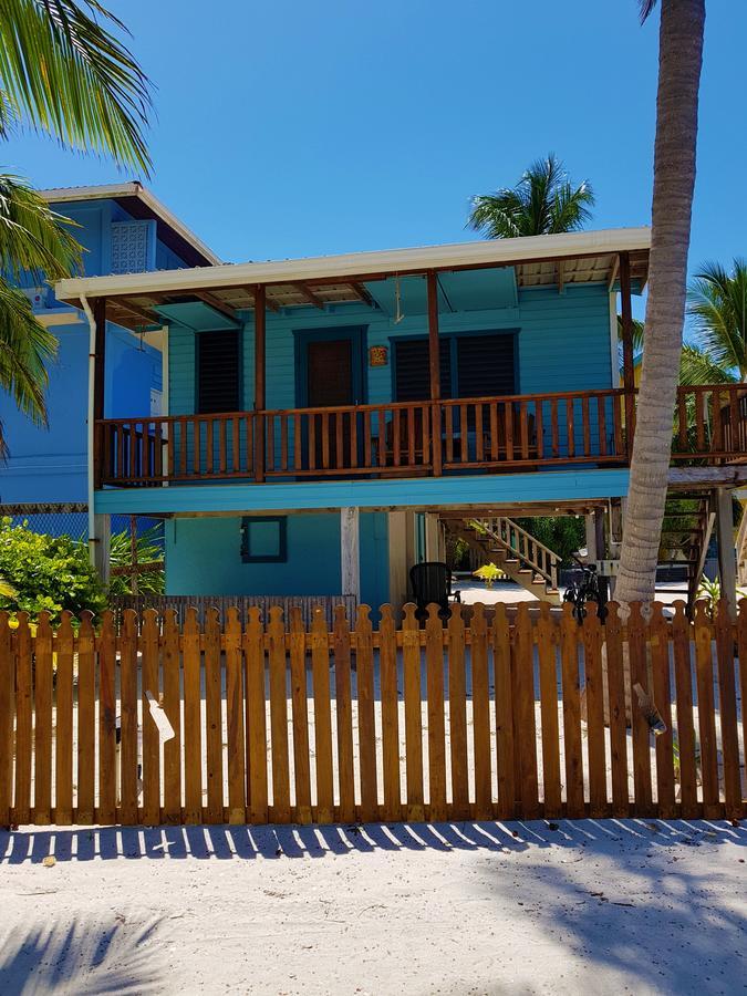 Carolyn'S House Villa Кайе Колкер Екстериор снимка