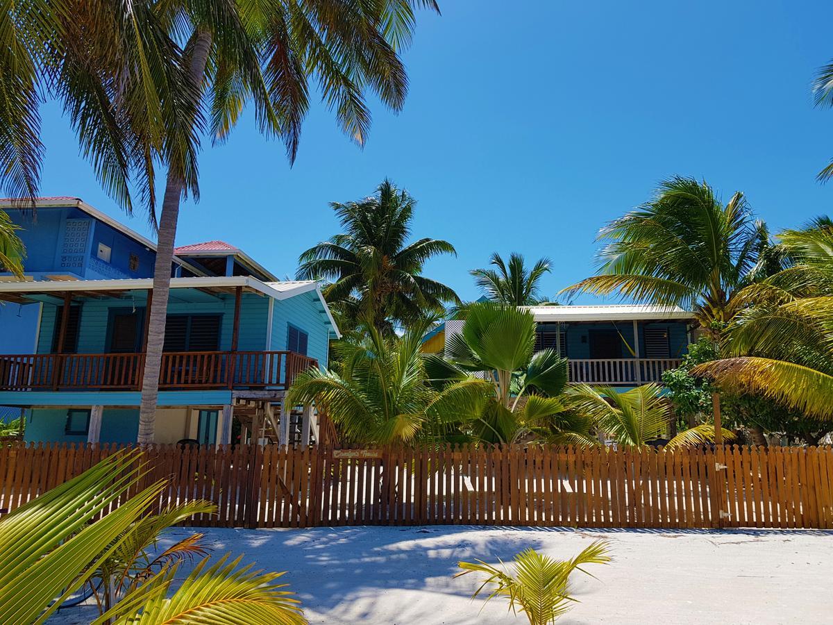 Carolyn'S House Villa Кайе Колкер Екстериор снимка