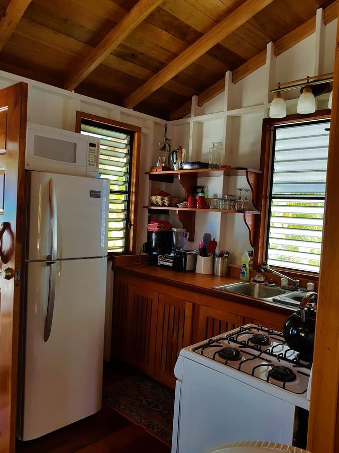 Carolyn'S House Villa Кайе Колкер Екстериор снимка