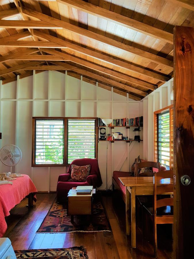 Carolyn'S House Villa Кайе Колкер Екстериор снимка