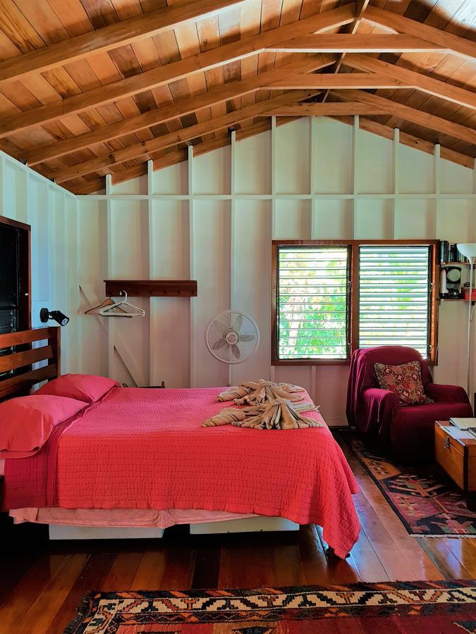 Carolyn'S House Villa Кайе Колкер Екстериор снимка
